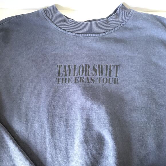 TAYLOR SWIFT Eras Tour Official Merch Oversized Sweatshirt in Gray Blue Size L - Picture 8 of 14